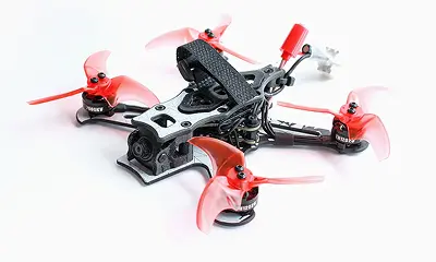 EMAX Tinyhawk III Plus dronas